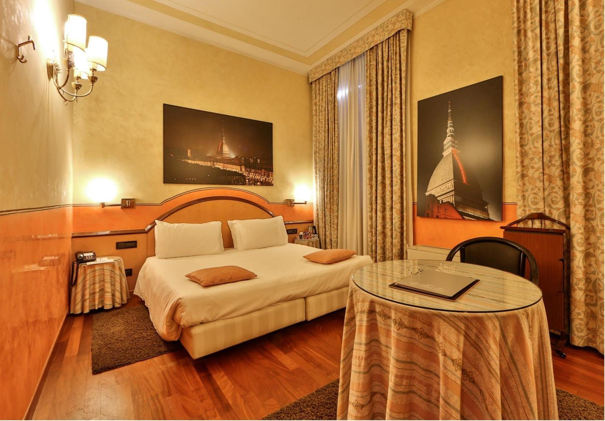 Classic Dreibettzimmer